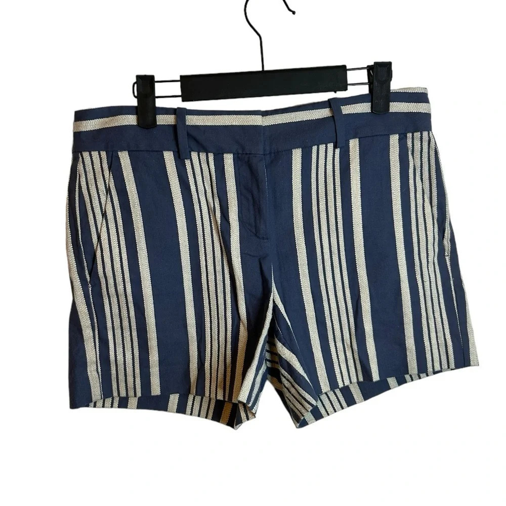 ANN TAYLOR STRIPED PREPPY SHORTS